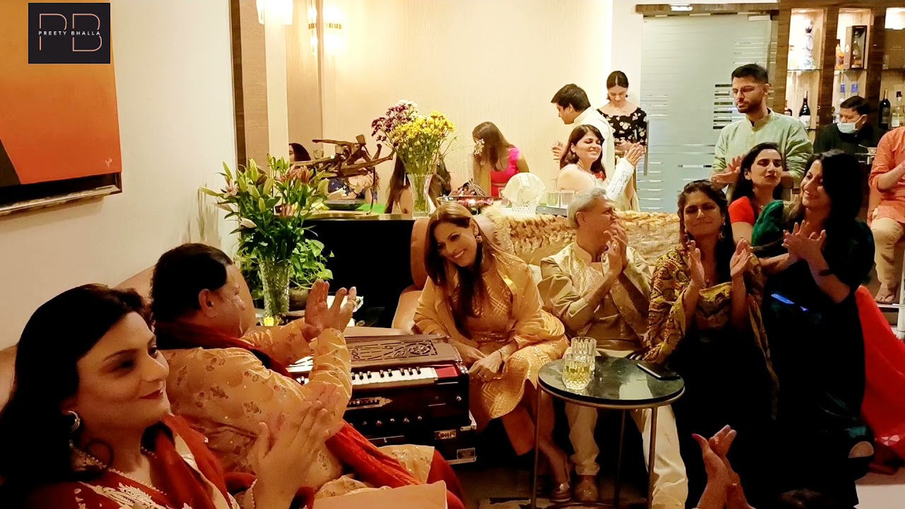Kinna Sona Tanu I Preety Bhalla I Diwali Musical Celebration