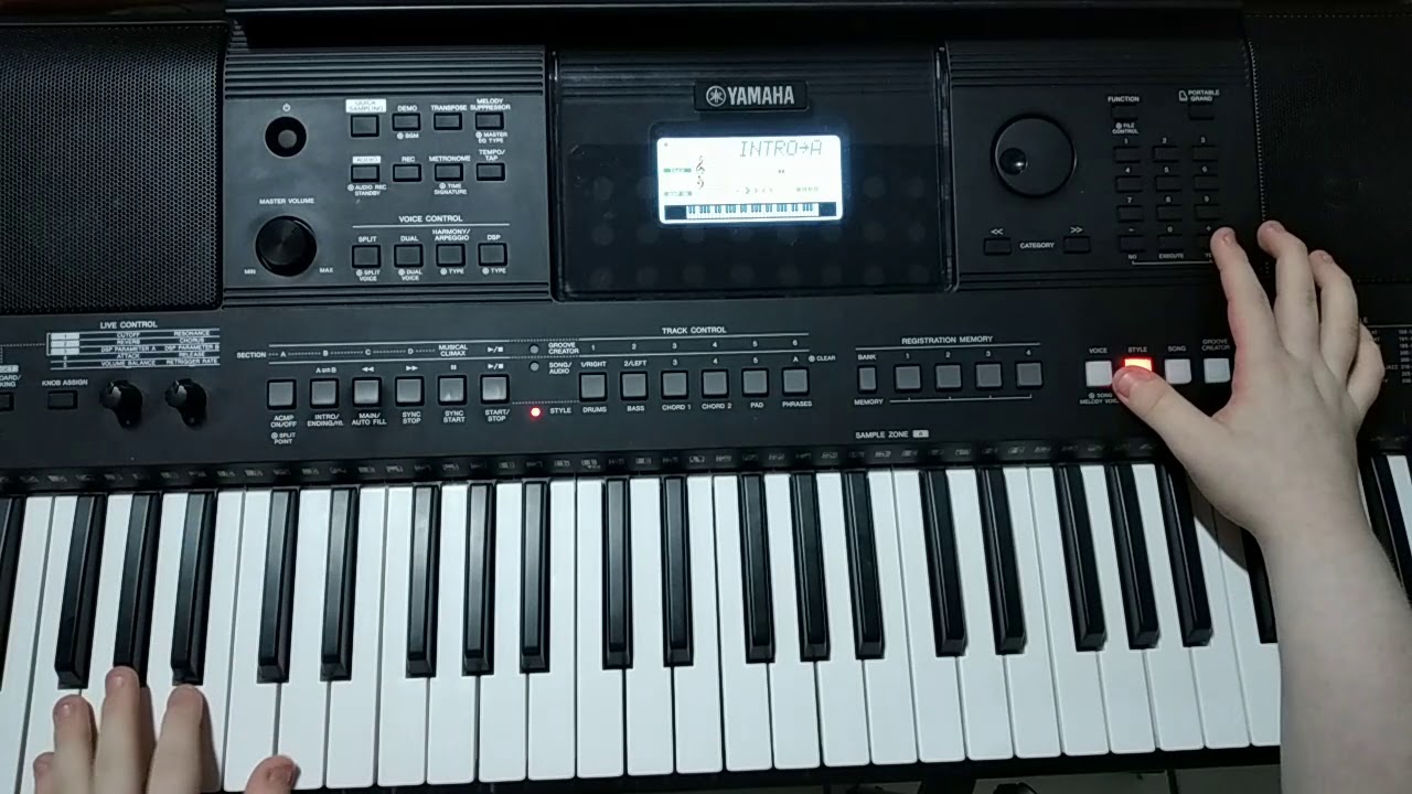 Funciones y más del Teclado         YAMAHA PSR E463