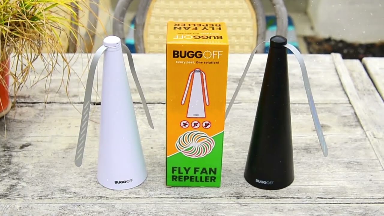 Table top fly fan repeller and deterrent setup