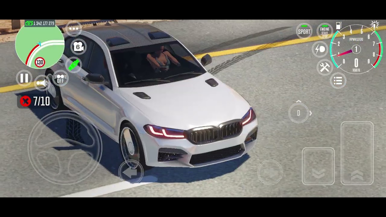 Checking top speed of BMW M5 in Driving school simulator 