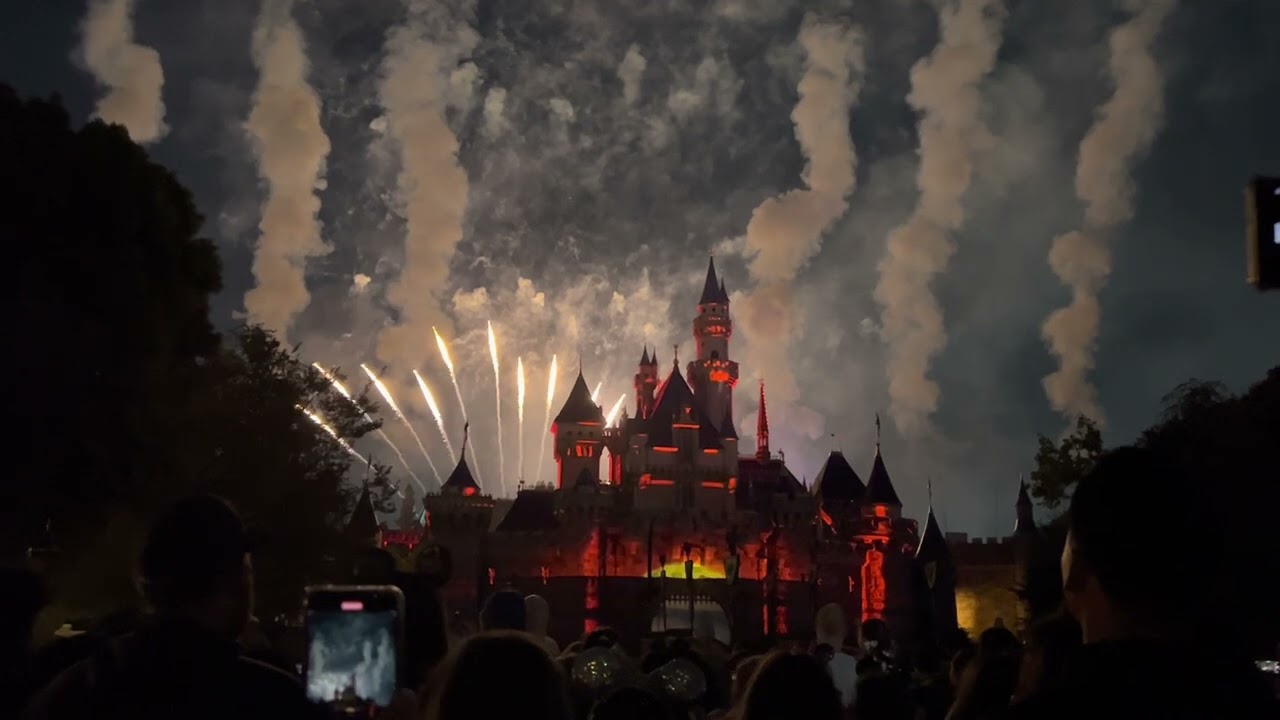 Disneyland Forever - Disneyland Fireworks - April 24, 2022