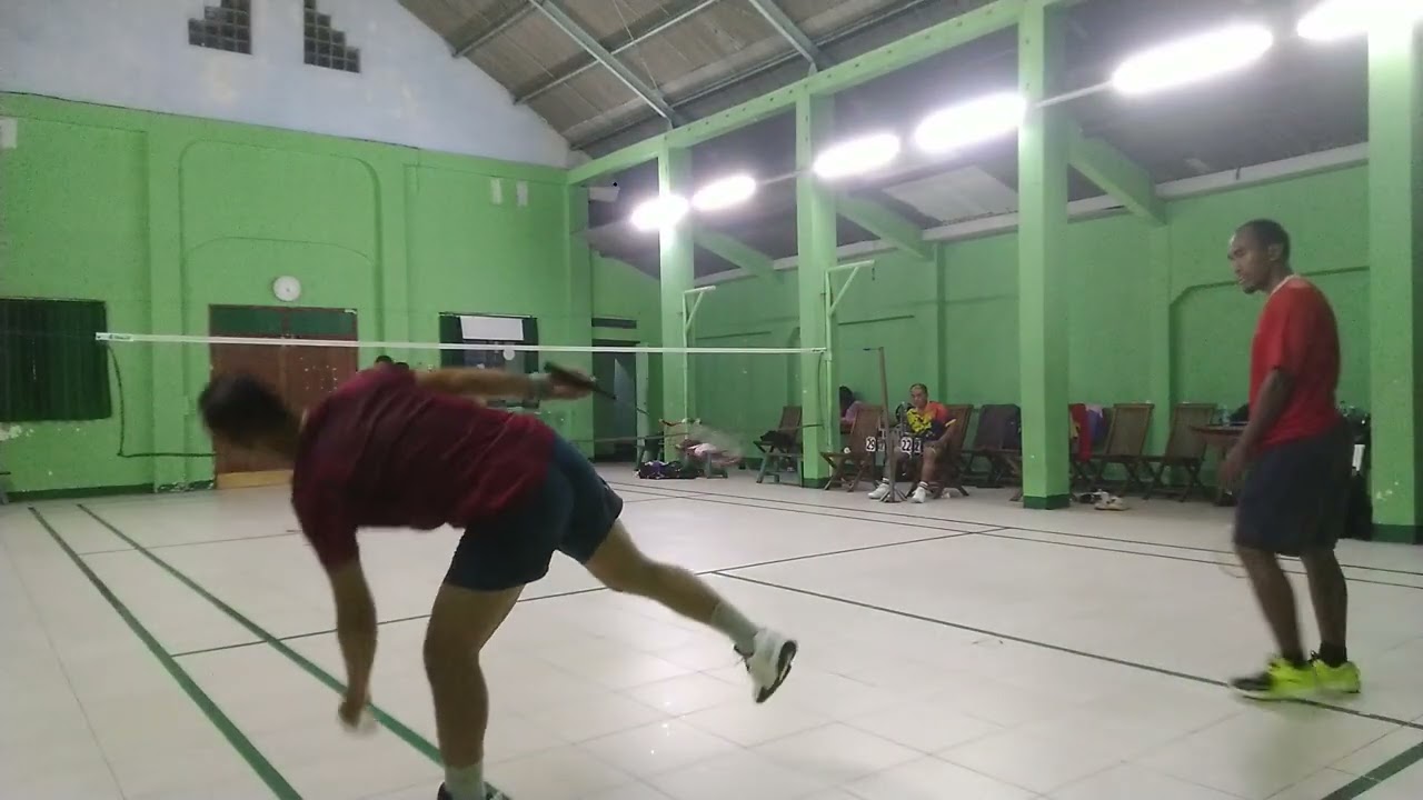PB. FERNANDO | Grade A (Bily/Cahyo Vs Dimas/Fernando) Banyak Error - Latihan Badminton Rutin