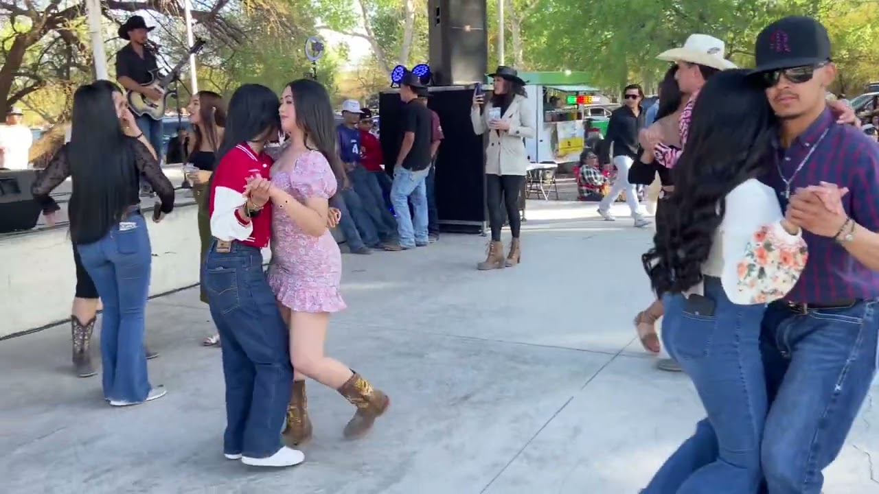 Y Las afloja la mucura bailando en la presa las Virgenes movidita y hermosa part.33