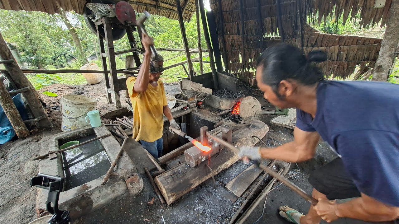 LIVE | TRADITIONAL BLACKSMITH | TODAY MAKES KNIFE CHIPING MEAT, BONES AND OTHERS