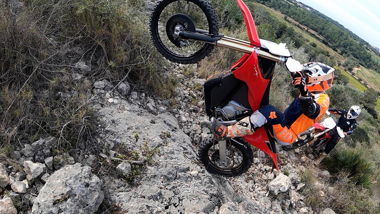 Stark Varg Enduro 938 Nm  80 KM