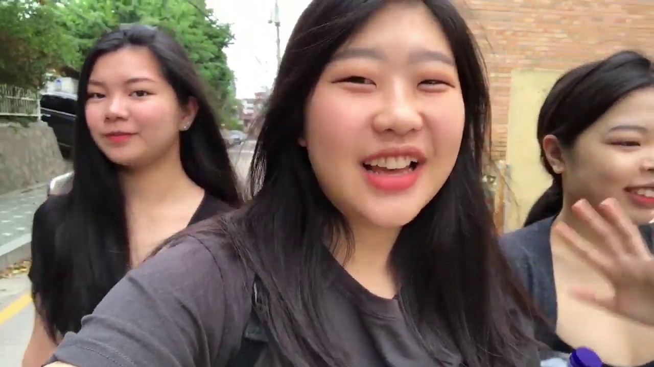Getting lost in Seoul, Korea || VLOG #1
