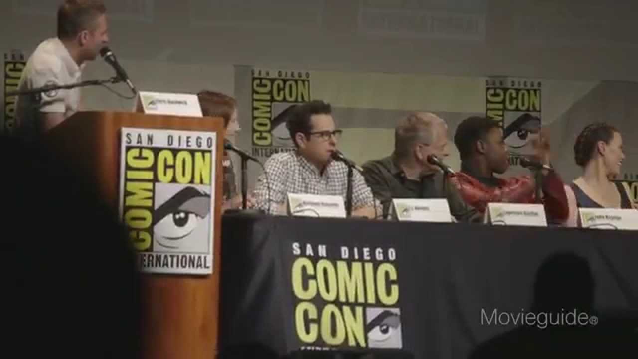 Панель, посвященная фильму «Звёздные войны: Пробуждение силы», Comic-Con 2015; Джей Джей Абрамс, ...