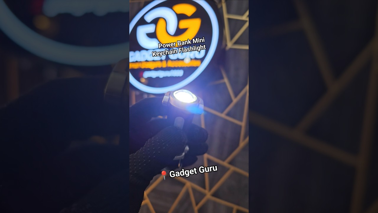 Mini keychain Flashlight 🔦with power bank🔋 