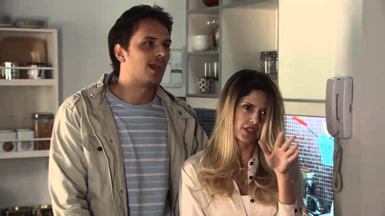 Guapas - Pelea y ecografía para Laura