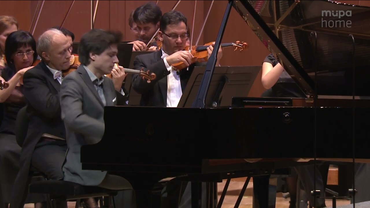 M&uuml;pa 18 - Palojtay J&aacute;nos &eacute;s a Savaria Szimfonikus Zenekar (Live at M&uuml;pa Budapest)