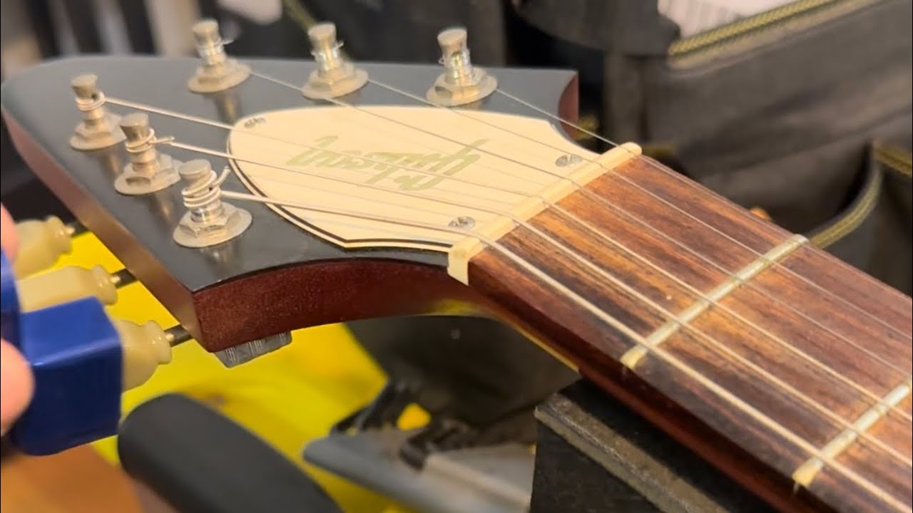 Gibson Flying V gets new pickups