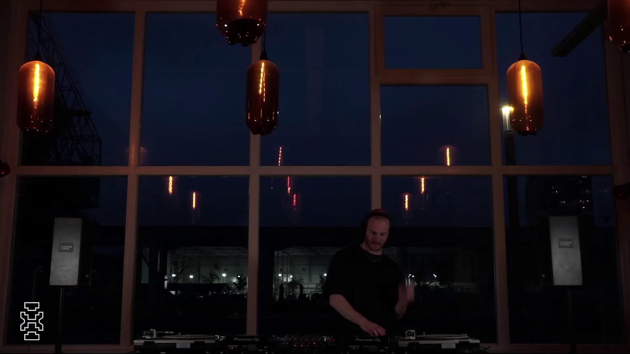 Human Space Machine ╚═ Future Intel ═╗ 30 05  2024
