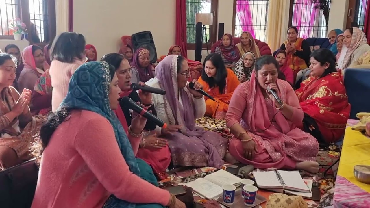 #bhajan रविवार के दिन कीर्तन में सुनिए वावा बालक नाथ जी का भजन #kirtan 🙏🏻