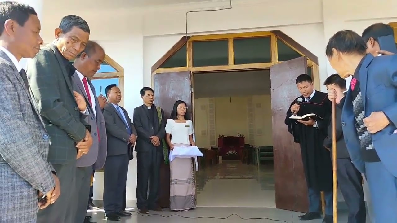(meghalaya) Thuruk Biak in i-ongn......  ah-ong tu. Rev Lungama Darnei