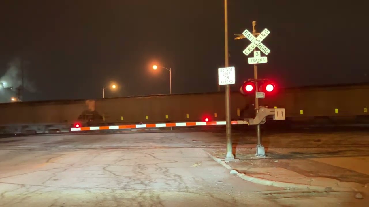 BNSF 8344 Grain Train East, Main St. Railroad Crossing, Fremont NE