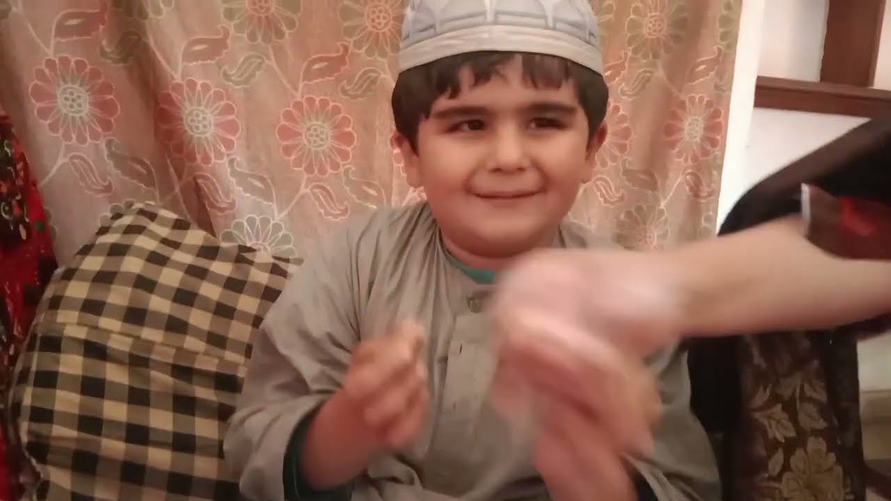 ہمارے پیارے سے بچے کی باتیں سنی