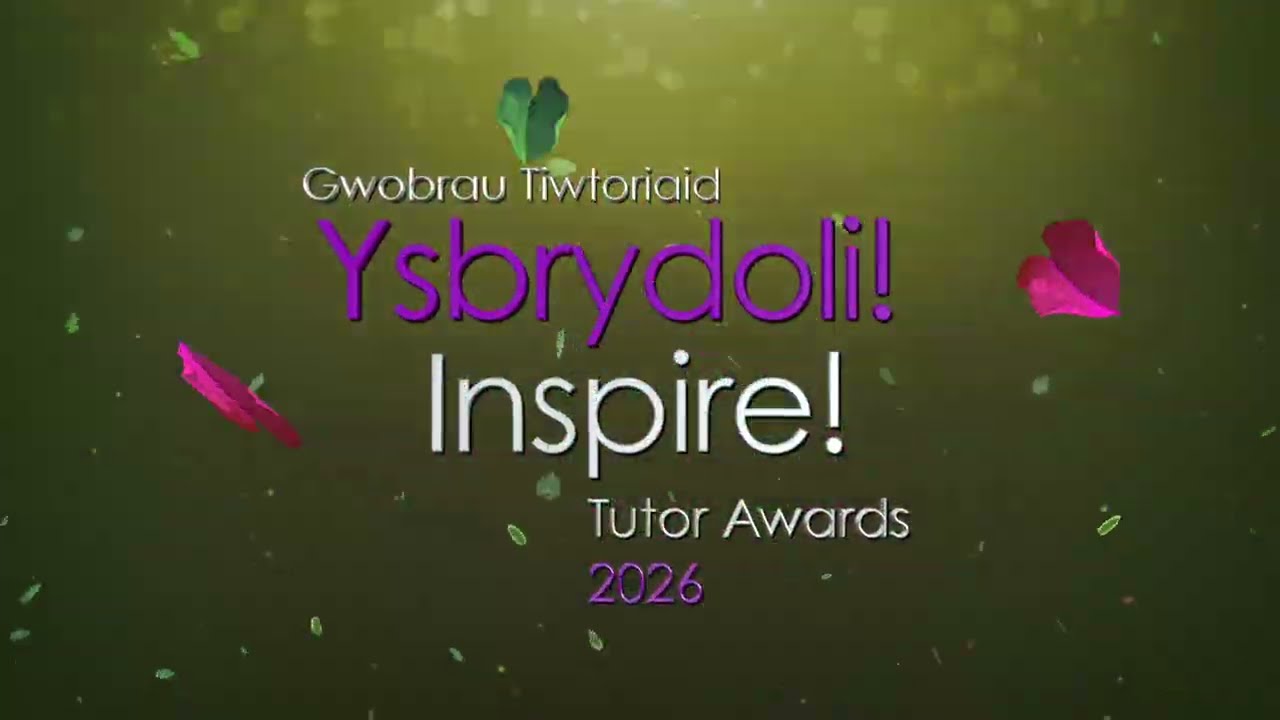 Джоанн Прескотт: Лауреат премии Inspire! Tutor Award, отмеченной высокой оценкой.