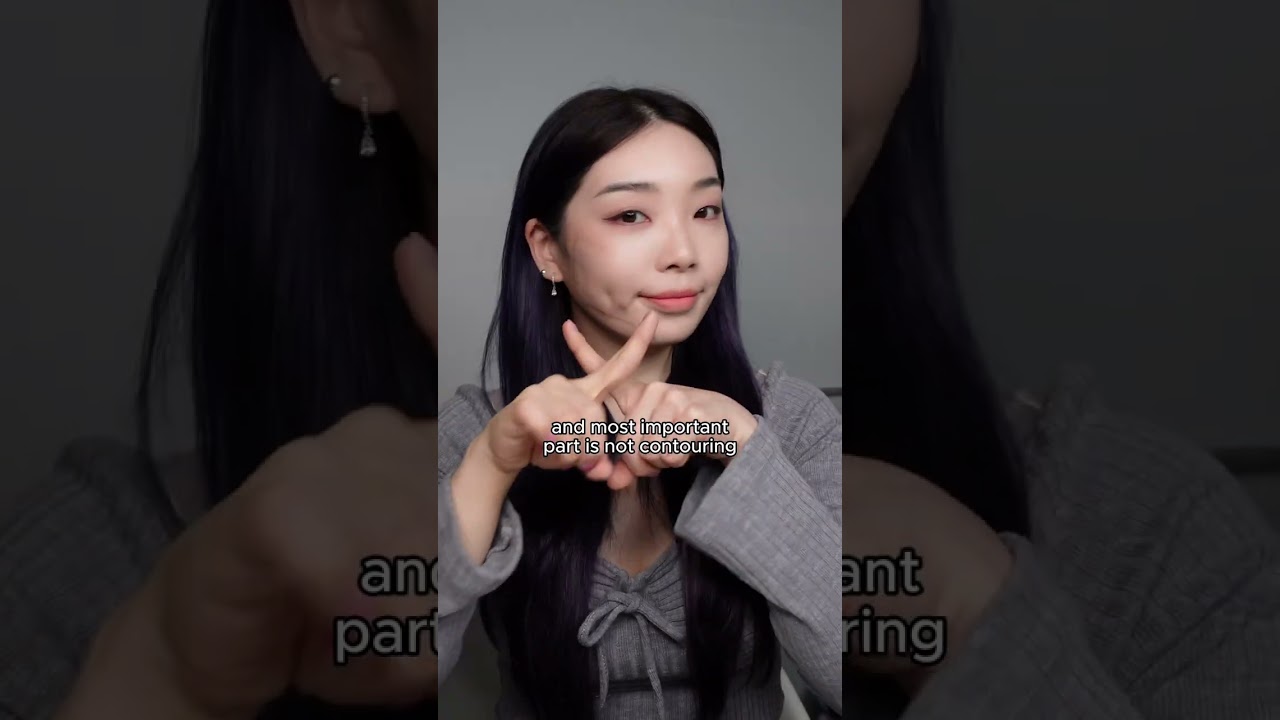 how korean celebrities with wide face shapes contour their face I #shorts