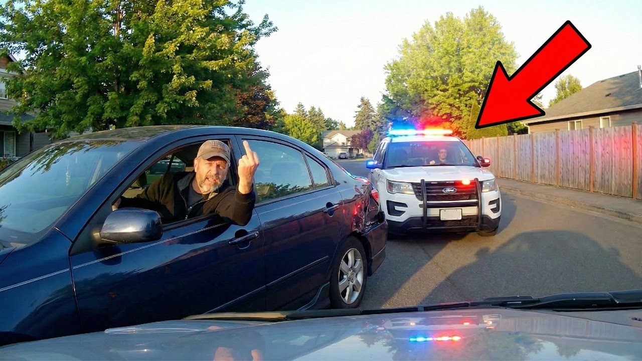 IDIOTS IN CARS!