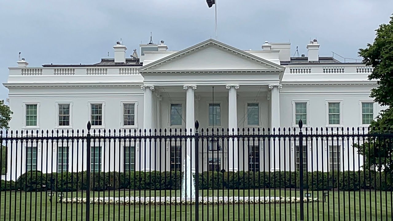 White House Lafayette Park reopens!!
