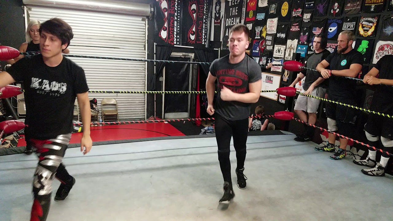 Pro Wrestling Rolls