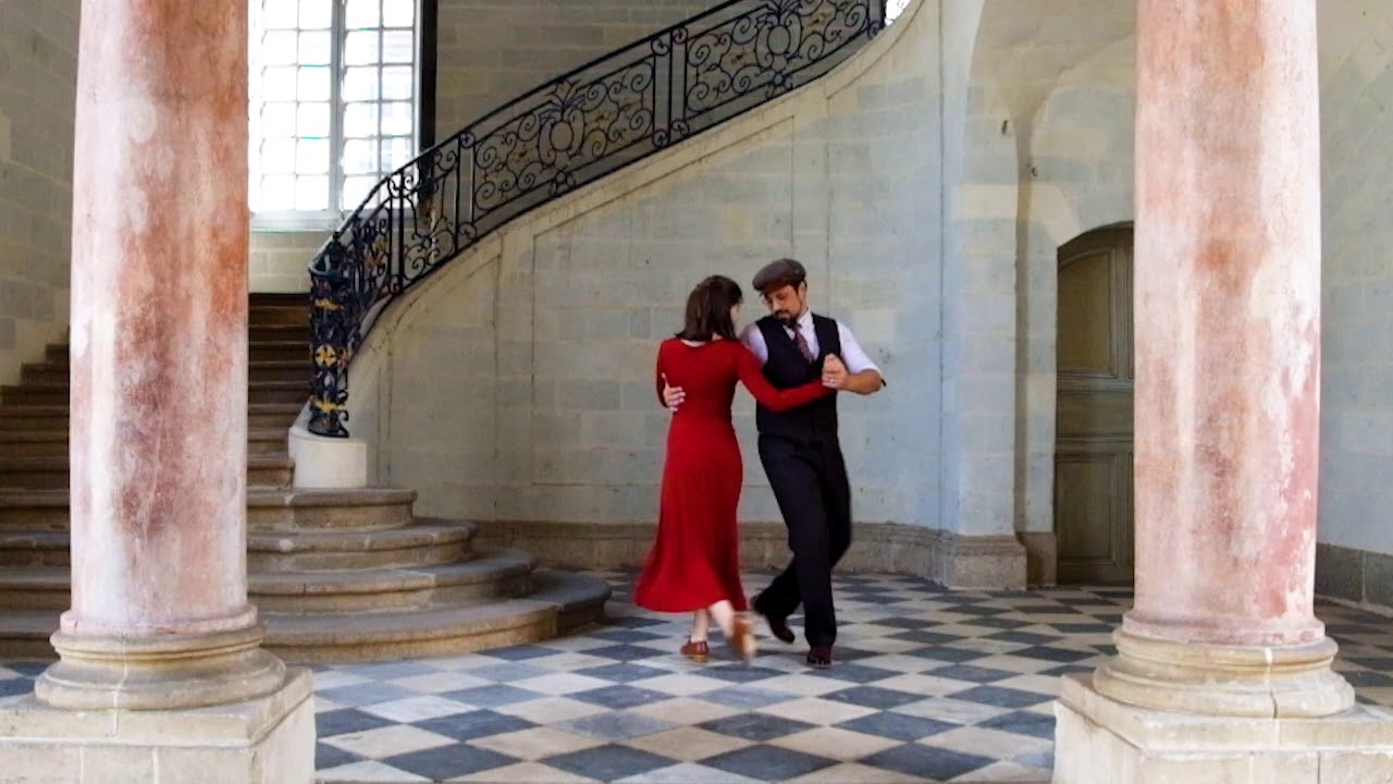 Alina and Nicolas - Blues