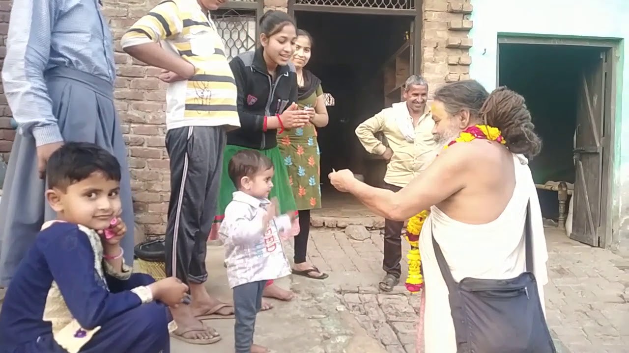 राधारानी के बरसाना कि परिक्रमा श्री #विनोद बिहारी दास #बाबा #परिक्रमा #Vinodbaba #Barsana #Prikrama