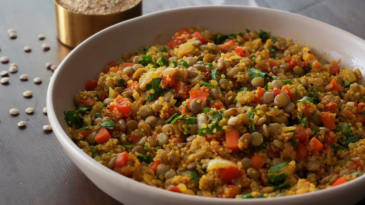 Fast, Filling & Vegan! This Quinoa + Lentil Recipe Hits Every Mark ✅