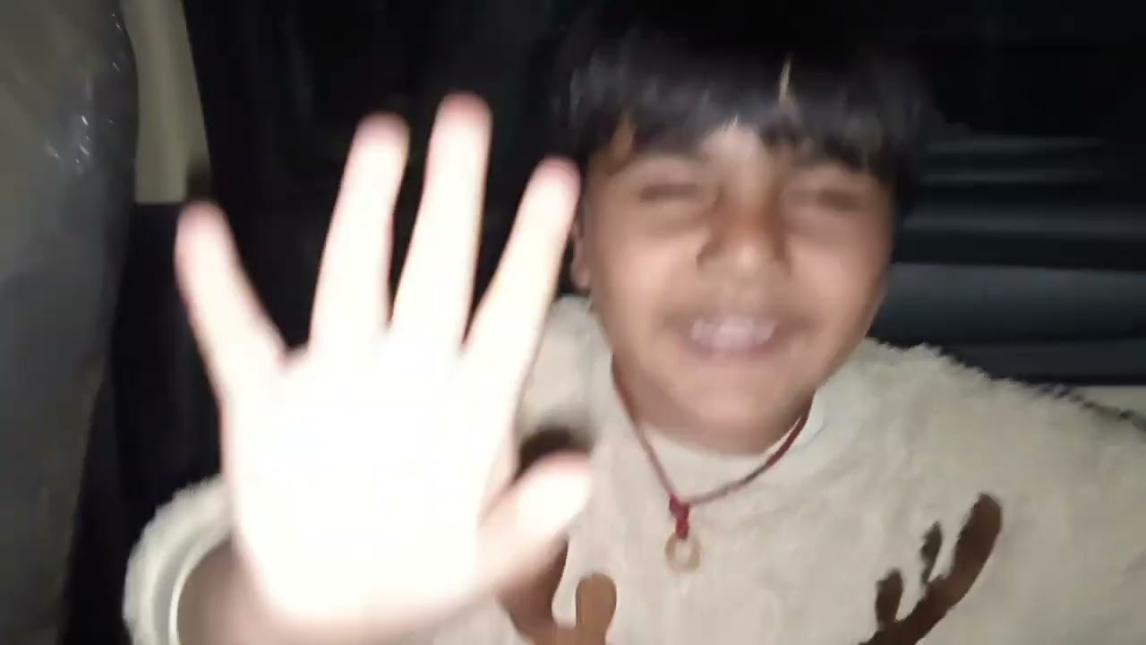 Aaj hum gye mandir 🙂#minivlog #vlog #vlogger 