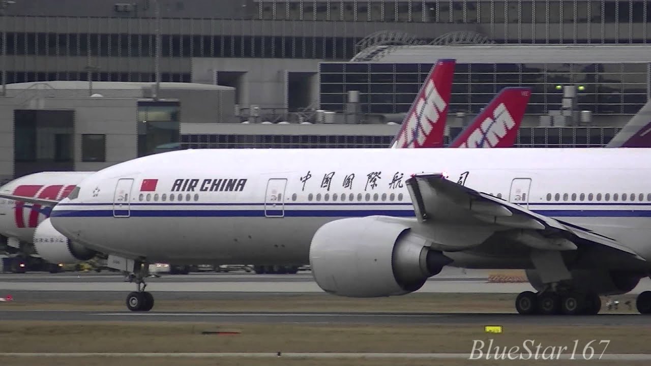 Air China Boeing 777-300ER (B-2086) takeoff from FRA/EDDF (Frankfurt - am Main) RWY 25C