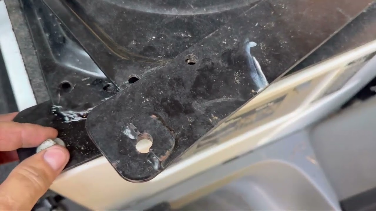 Installation of Swivel Seat in RV  Sprinter 3500, Winnebago Itasca Navion View, DIY
