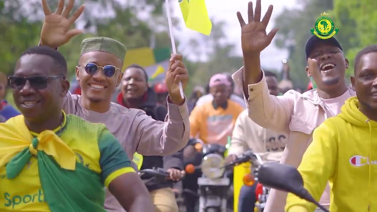 MAPOKEZI MAKUBWA YA ALLY KAMWE, MKURUGENZI IBRA BAADA YA KUTUA KWA KISHINDO TABORA