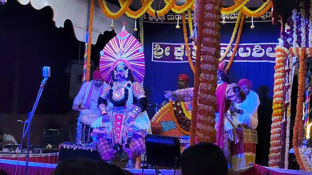 ಉದಯ ಕೊಠಾರಿ ಚಕ್ರಮೈದಾನ ವಿದ್ಯುನ್ಮಾಲಿಯಾಗಿ ಸುಂದರ ಕುಣಿತ  #ದೇವಿ ಮಹಾತ್ಮೆ #ಕಮಲಶಿಲೆ #yakshagana #ಯಕ್ಷರಂಗ #art 