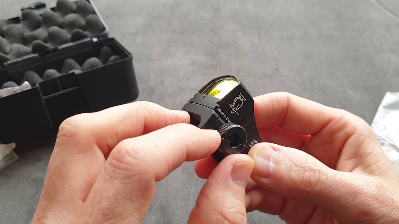 RedDot Docter, chińska produkcja, bez włącznika za to z fotodiodą.