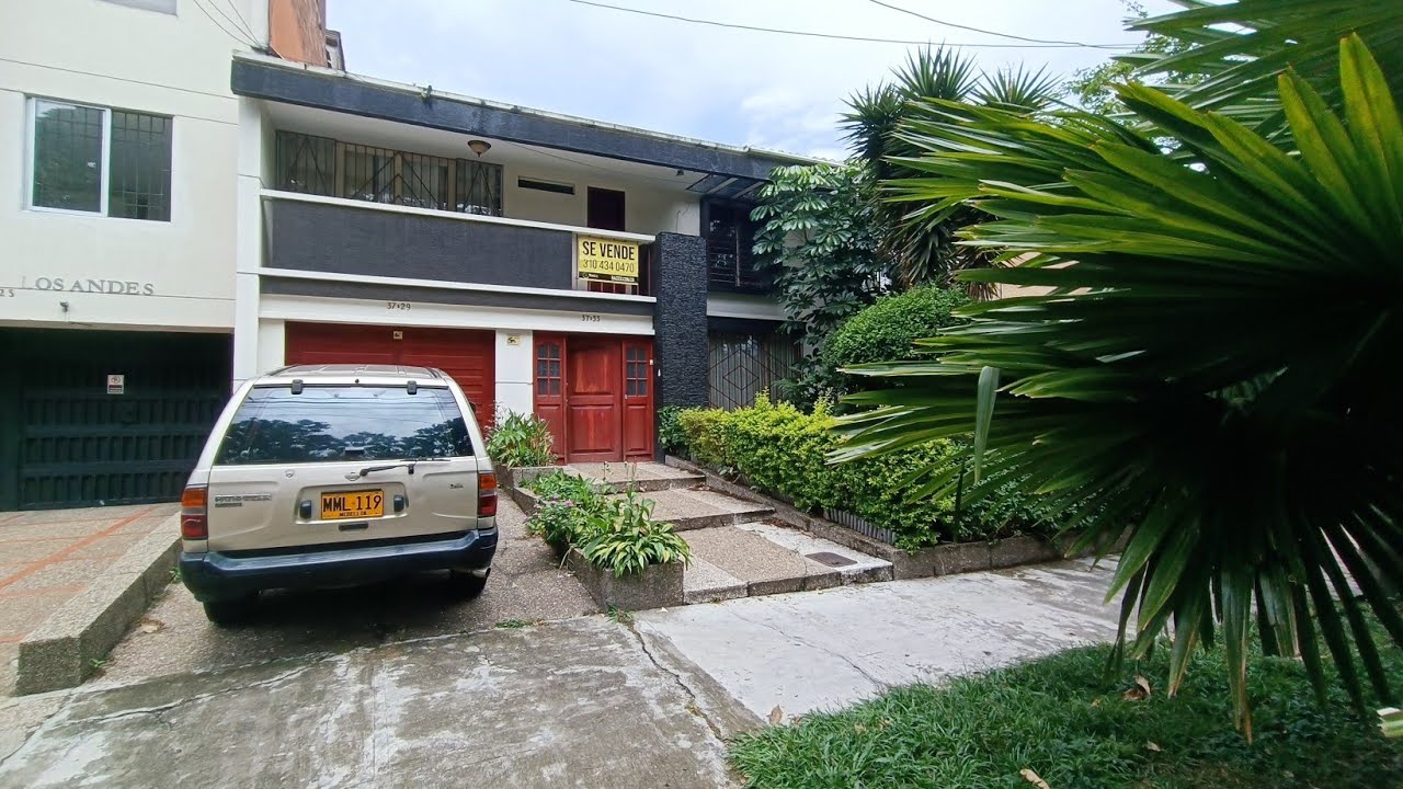 vendo Casa en el Barrio Simón Bolivar en Medellín