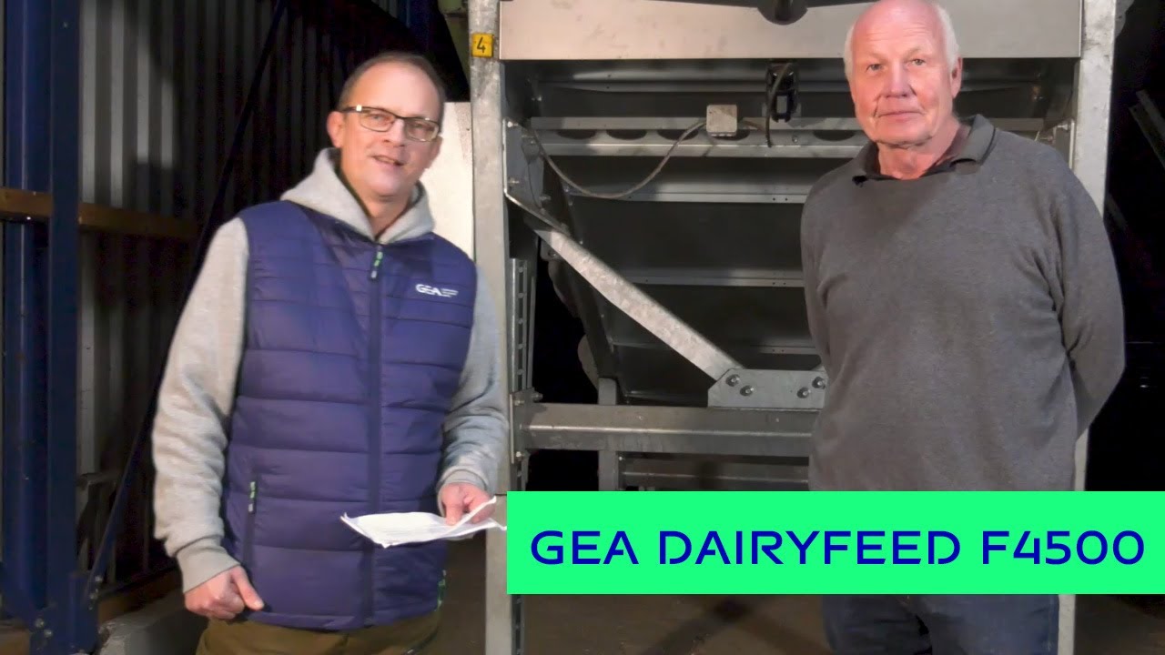 GEA Dairy Farming - Night feeding session with GEA DairyFeed F4500