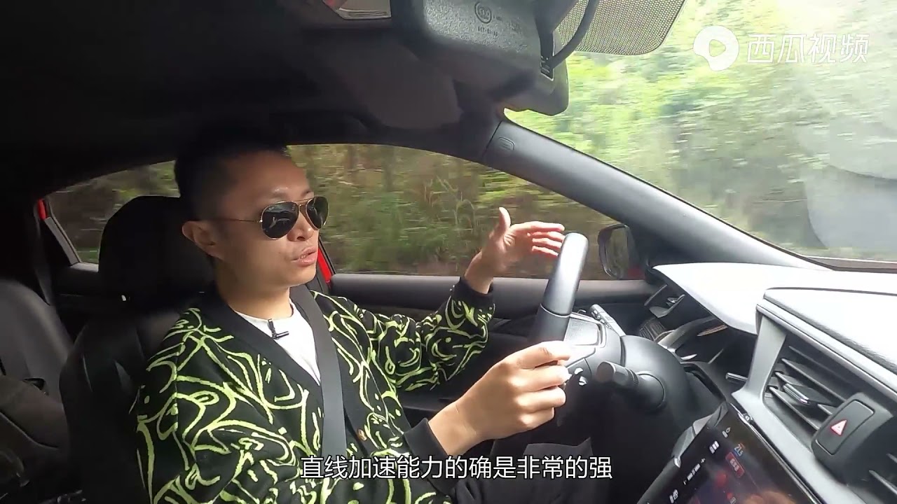 试驾两厢版思域，真的让高尔夫8不值一提？