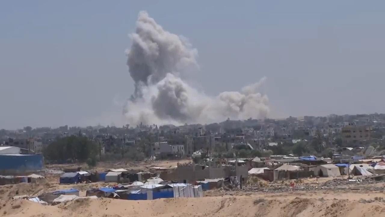 Huge smoke cloud erupts after explosion in southern Gaza