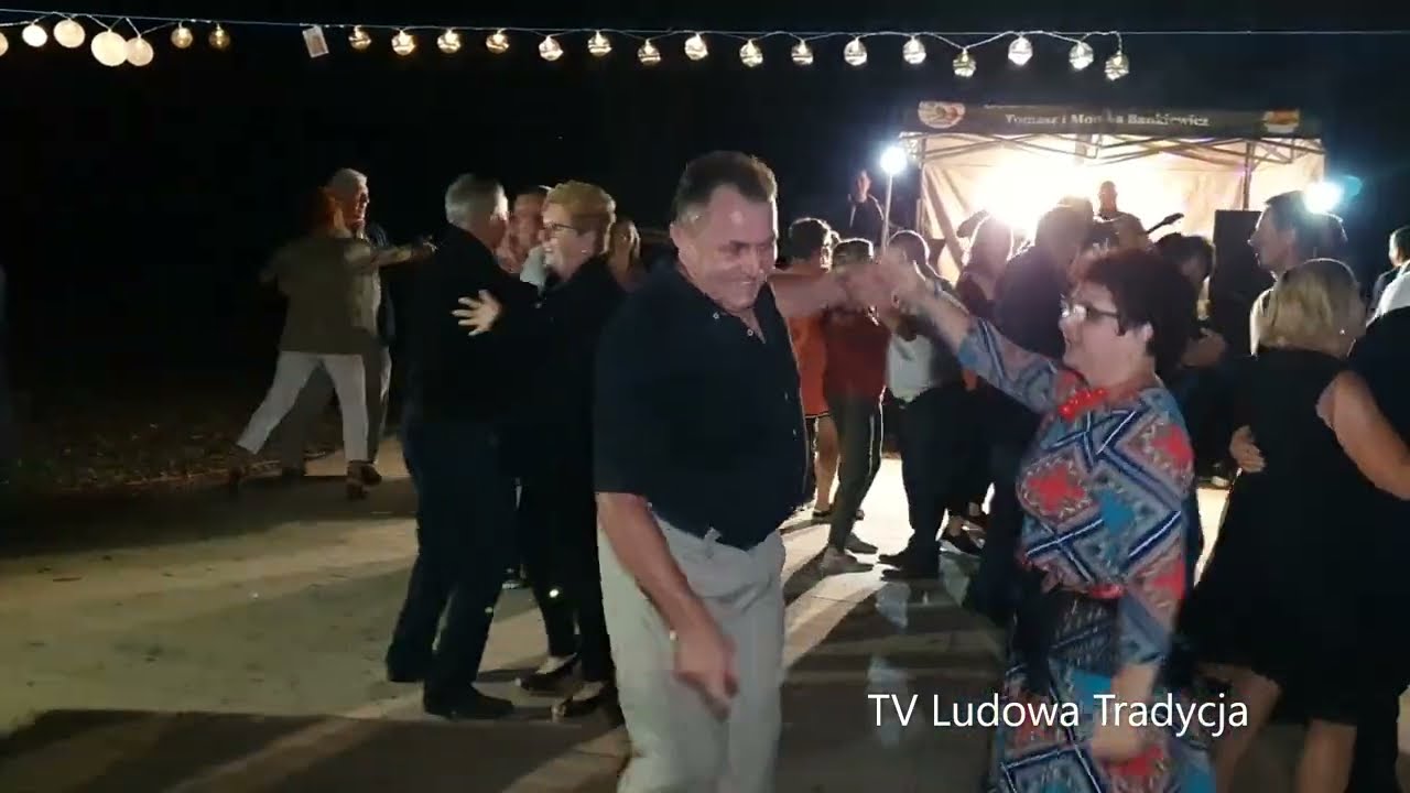 Daleka droga daleko stąd  potańcówka na dechach w Skrzynnie k. Przysuchy z Zespołem Roland