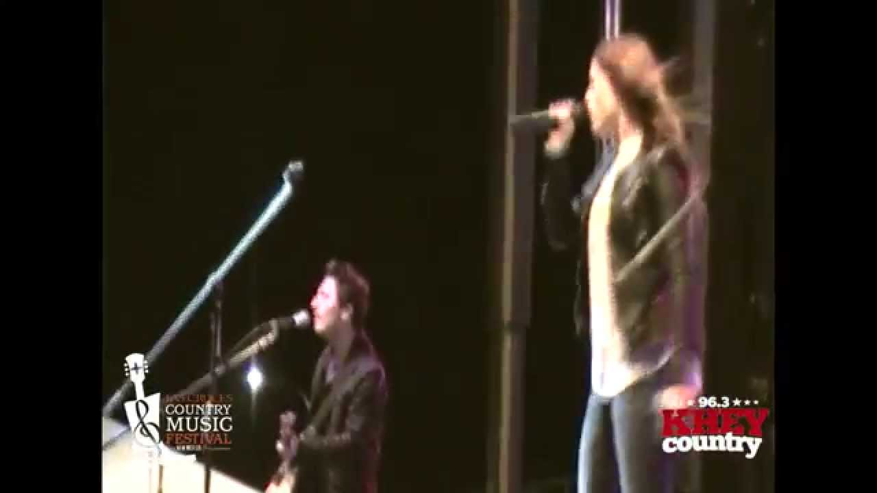 Cassadee Pope - Easier To Lie
