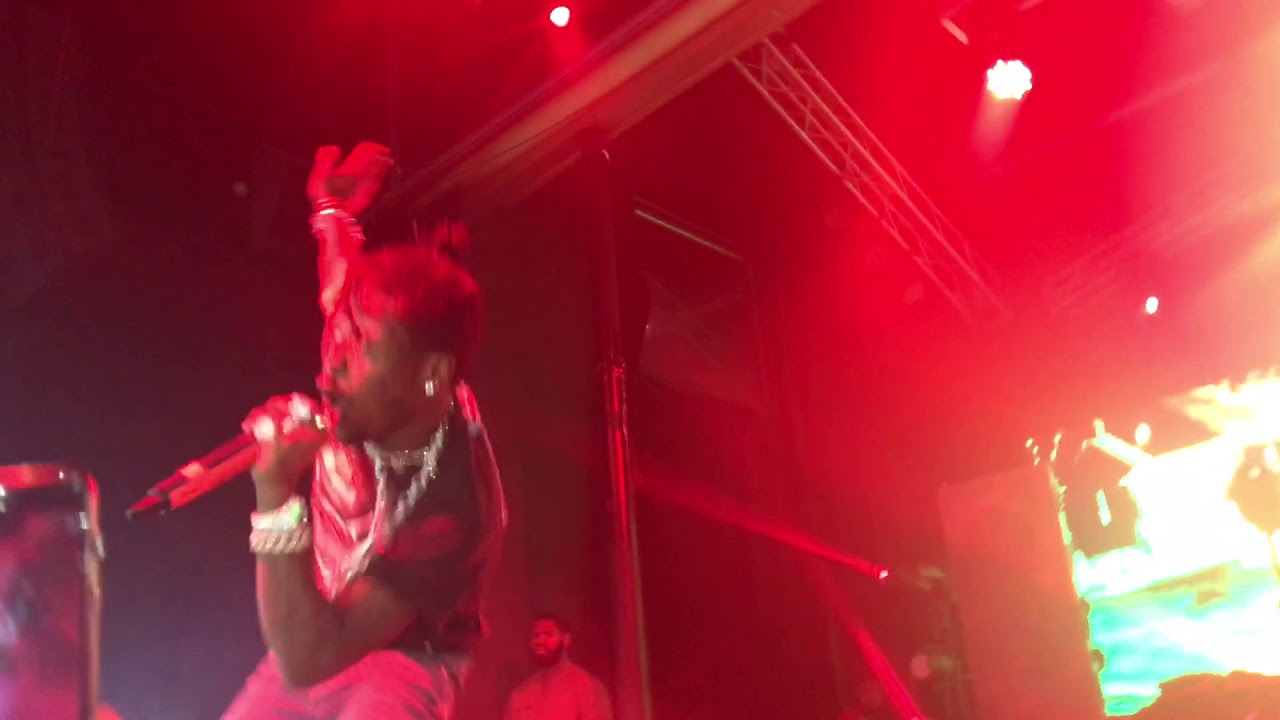 Sauce It Up - Lil Uzi Vert (Live) | Front Row