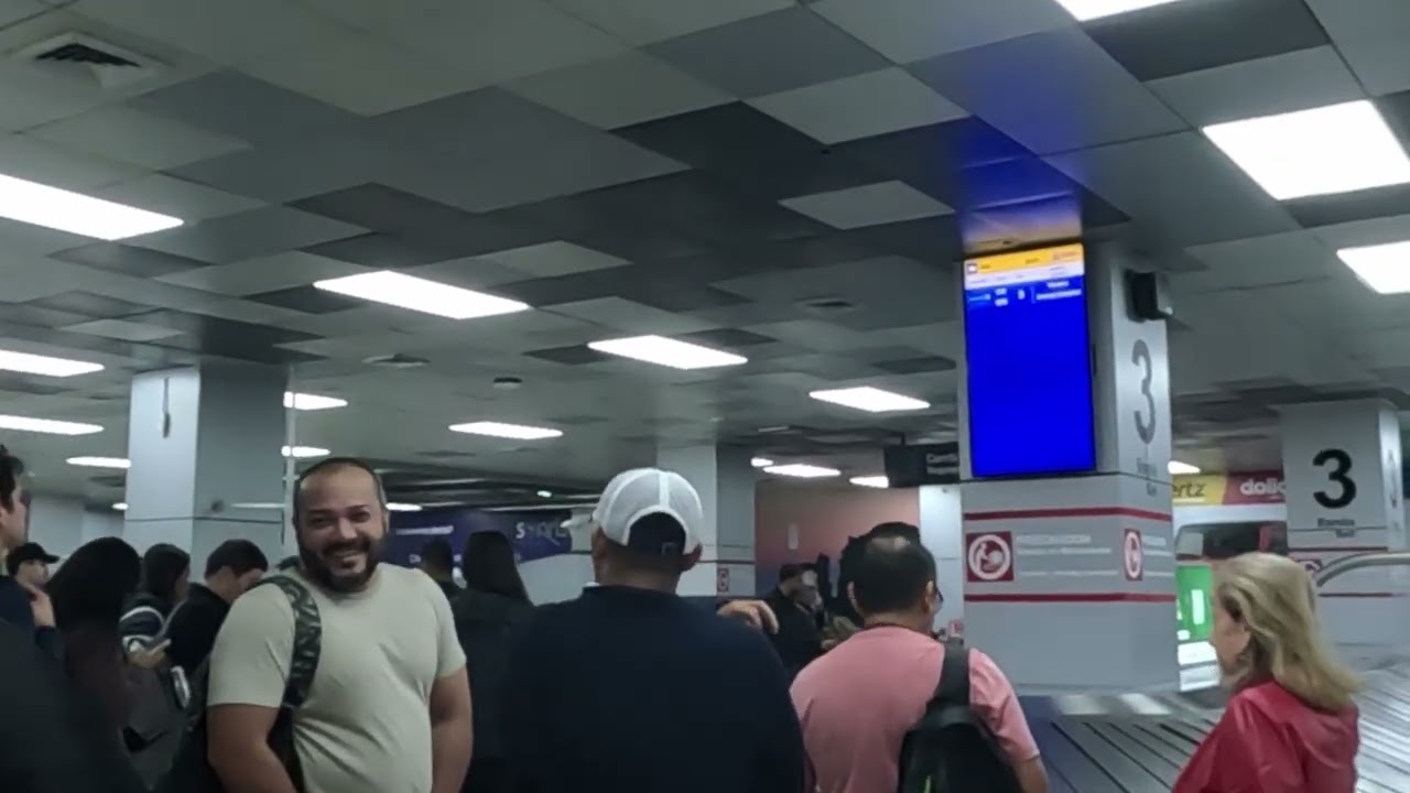 Viajando desde chicago  Para El Salvador
