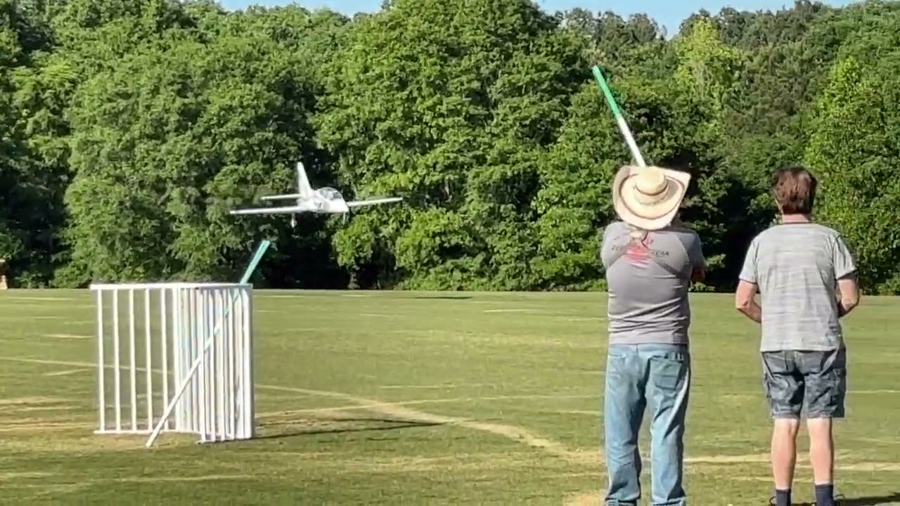 Giant RC Viper Jet Turbine Landing at Joe Nall 2026!