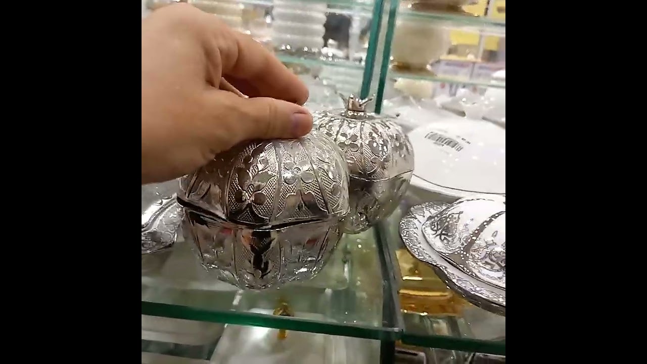 محل في اواني منزليه في شارع 60 والحافله من مكه شارع 60👌❤