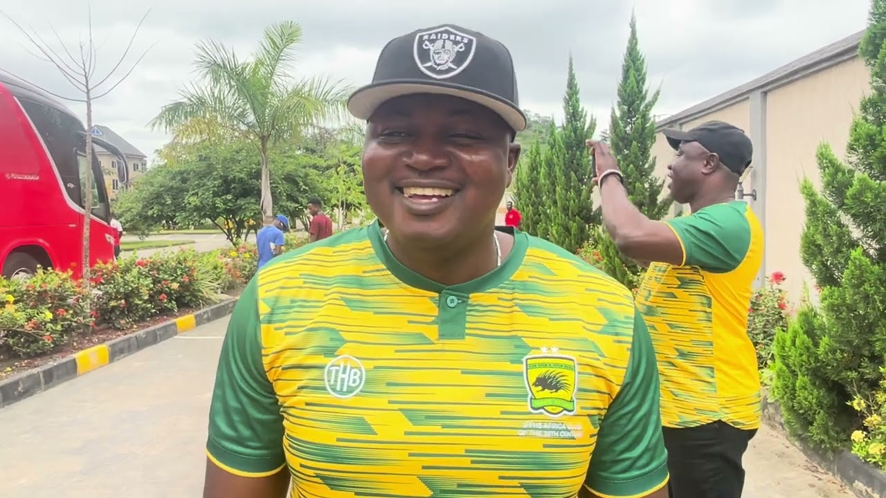 EXCLUSIVES: ASANTE KOTOKO PLAYERS MEET THE SUPPORTERS FROM KUMASI.NEW BRANDING OF KOTOKO BUS