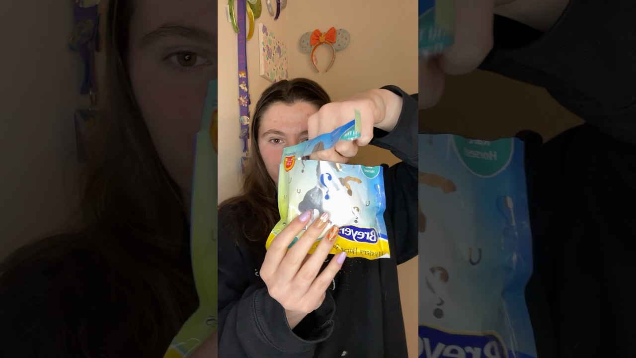 Breyer Horse Stablemate blind bag👀 #breyer #blindbag #unboxing #breyerhorse #horse #modelhorse