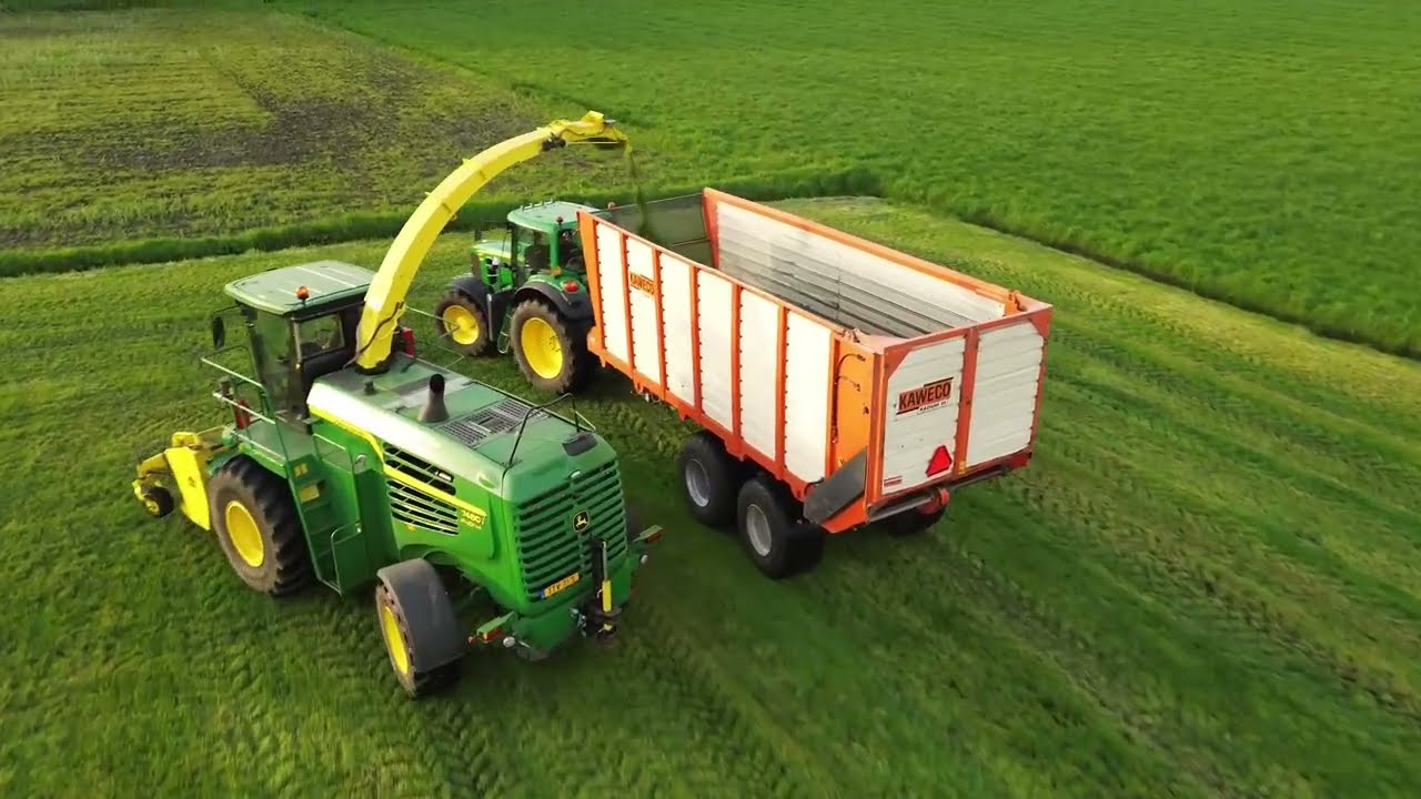 Alles in 1 Video| Maaien, schudden, harken en gras hakselen I Van Den Top| John Deere + Fendt  Krone