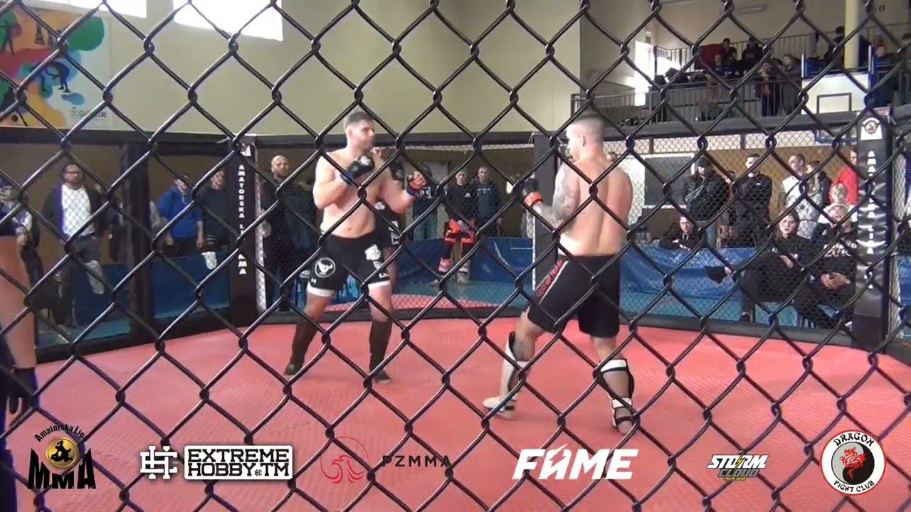 ME MMA 2022 KO FC 93 kg Bronszkiewicz R vs Rychlik A