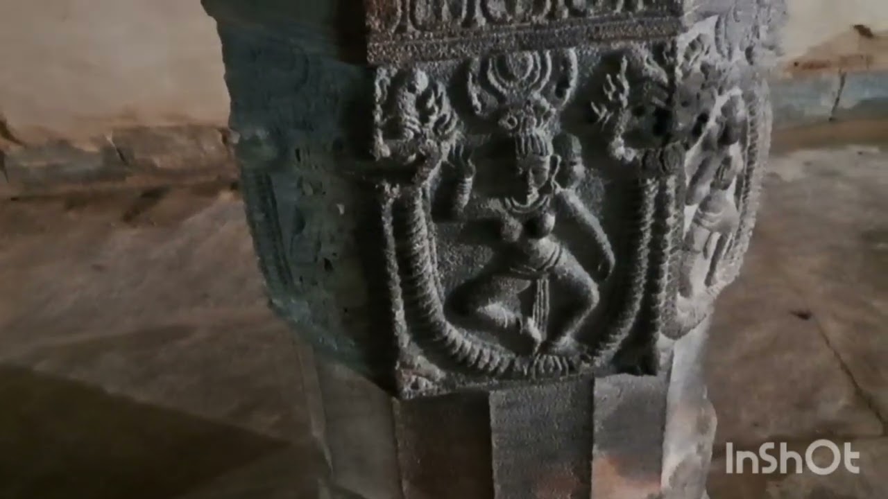 వేల సంవత్సరాల పురాతన - రామలింగేశ్వర ఆలయ సముదాయం, ఆవణి, కర్ణాటక 