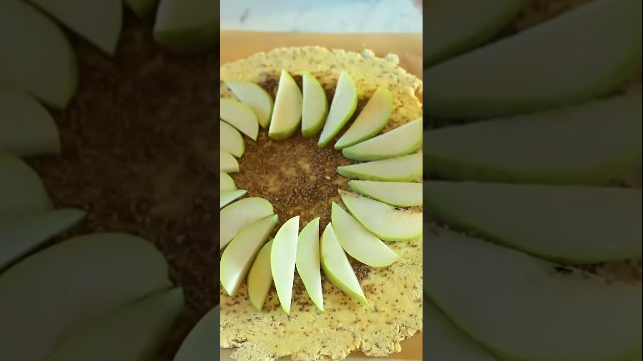 Pear Galette: The Easiest Autumn Dessert #baking #dessert #autumn #fall #pear #cooking #healthy
